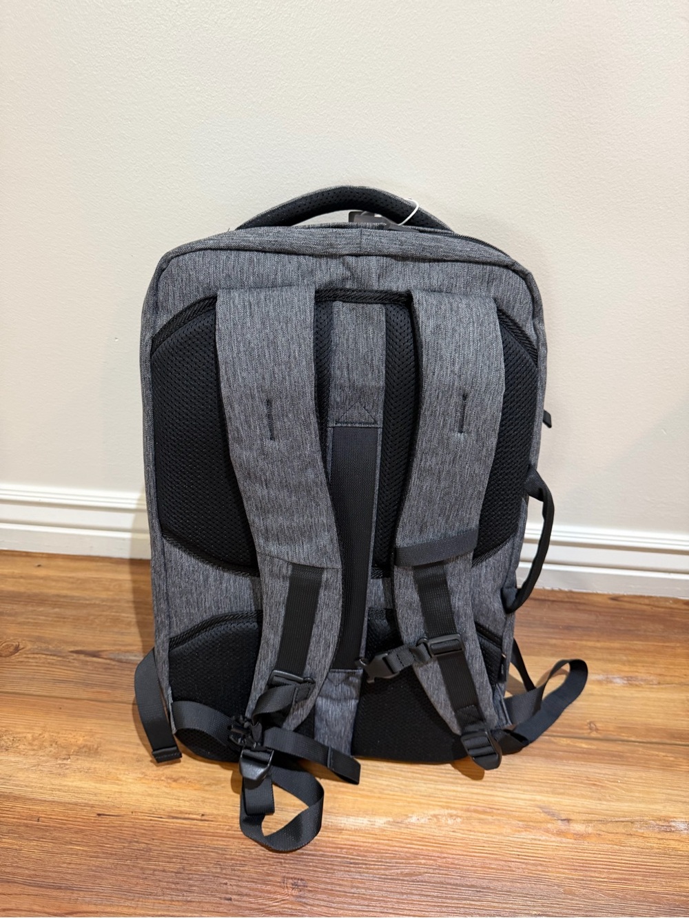 NWT Tomtoc Backpack 40L, Travel TSA Flight Approved grey - Picture 3 of 7
